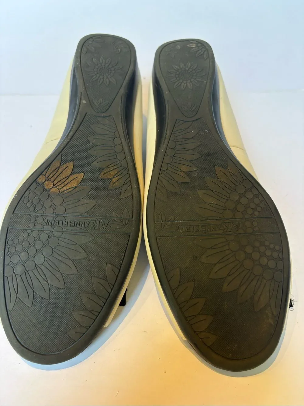 Anne Klein Sport Women's Two-Tone Black and Cream Peep-Toe Ballet Flats 9 1/2M